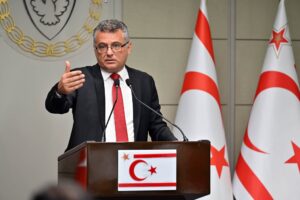 “Bu topraklarda bölünmeyi, parçalanmayı, öfkeyi, kini, nefreti değil, sevgiyi, medeniyeti, insaniyeti besleyeceğiz”