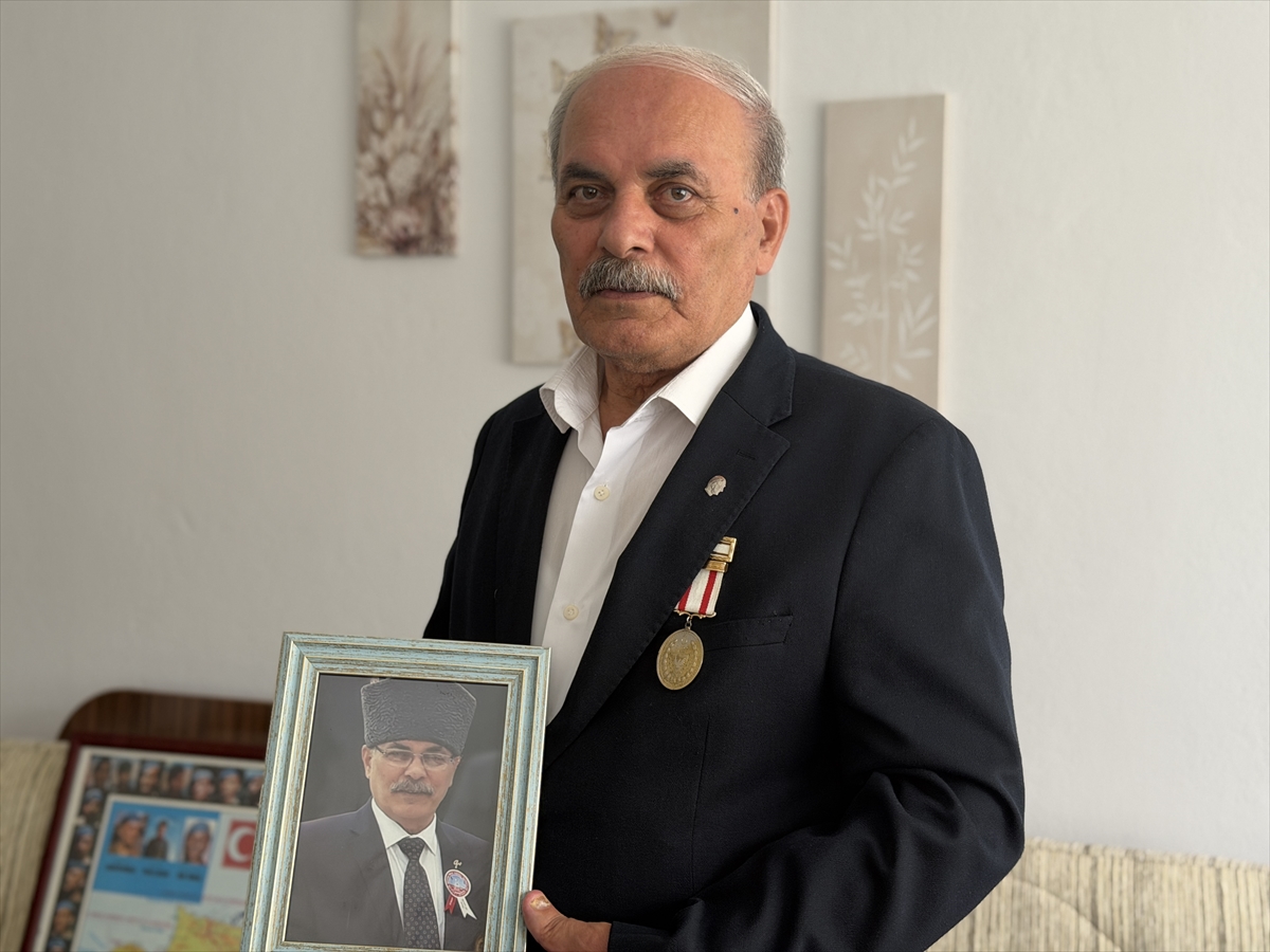 Kıbrıs gazisi Demir, toplu mezar açılışında gördüklerini anlattı